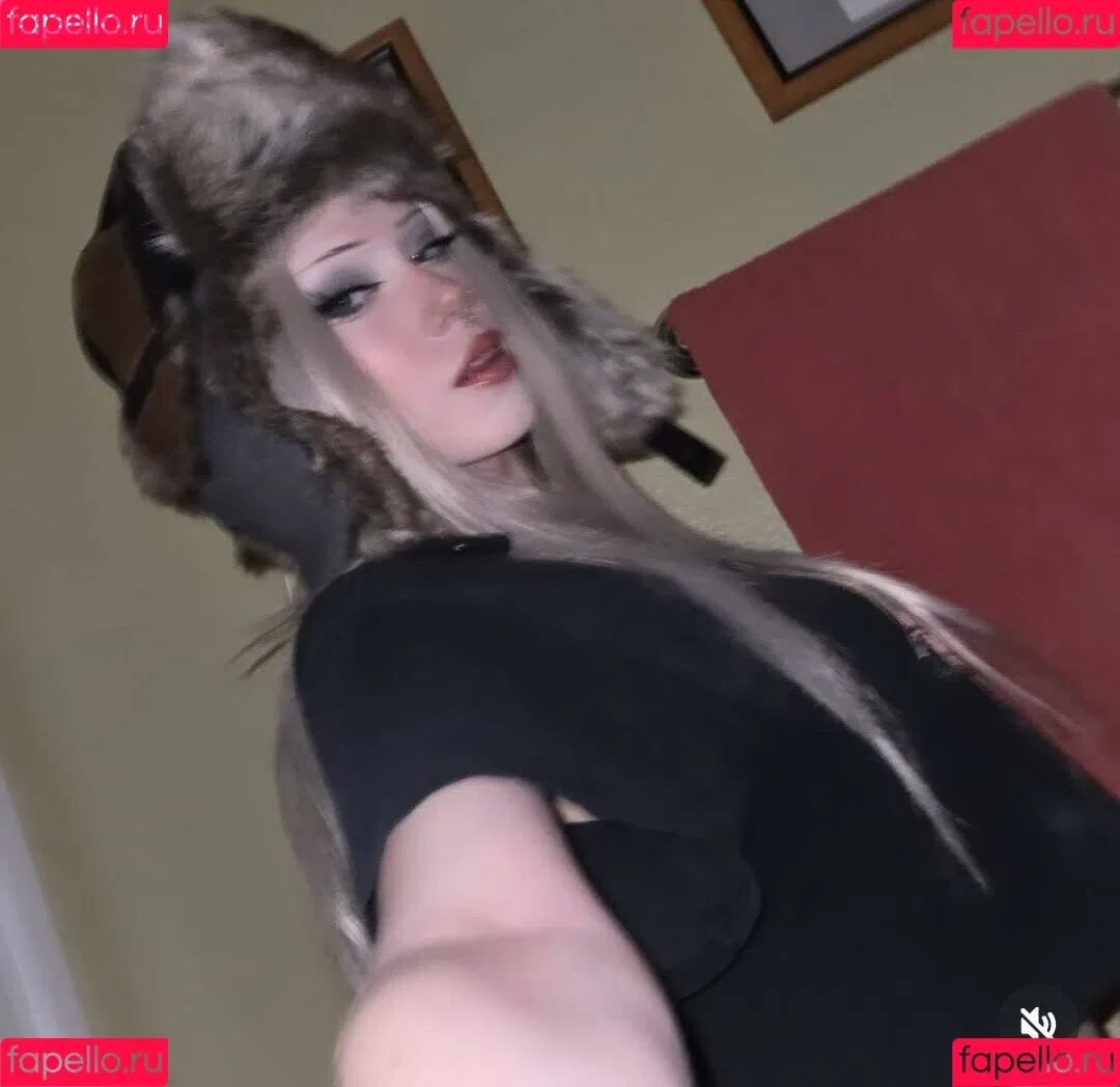 https: / pipssqueakss Onlyfans Photo Gallery 
