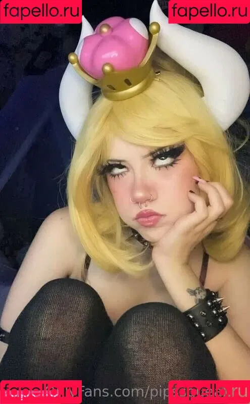 https: / pipssqueakss Onlyfans Photo Gallery 