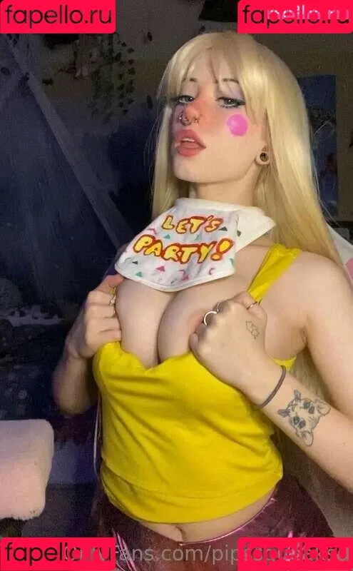 https: / pipssqueakss Onlyfans Photo Gallery 