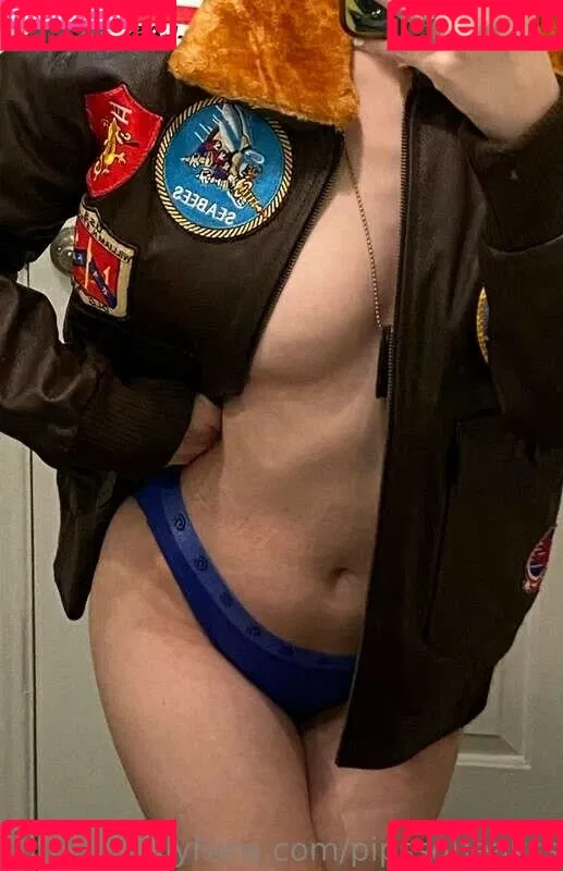 https: / pipssqueakss Onlyfans Photo Gallery 