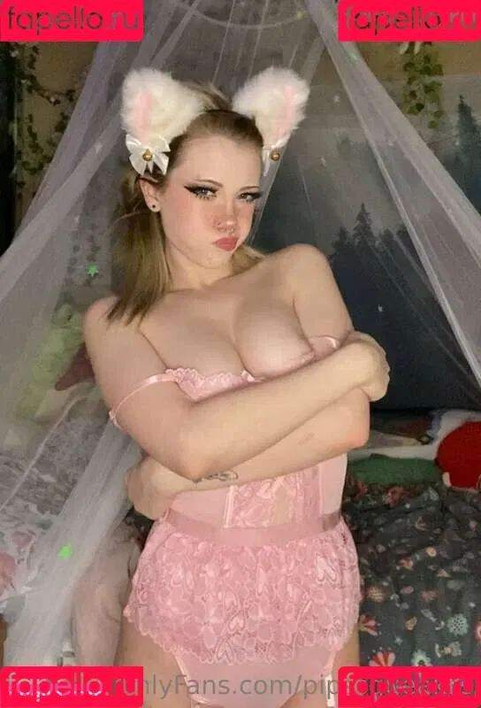 https: / pipssqueakss Onlyfans Photo Gallery 