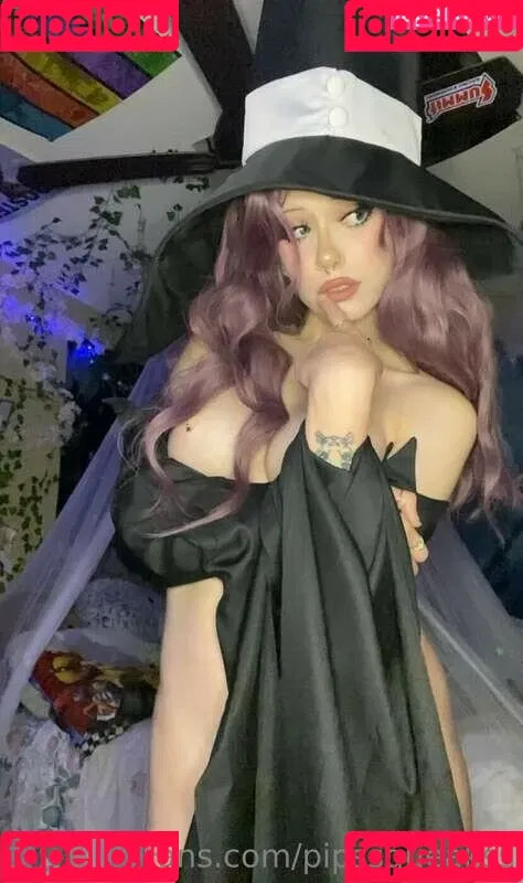 https: / pipssqueakss Onlyfans Photo Gallery 