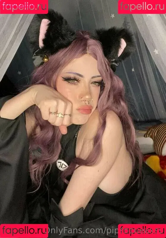 https: / pipssqueakss Onlyfans Photo Gallery 