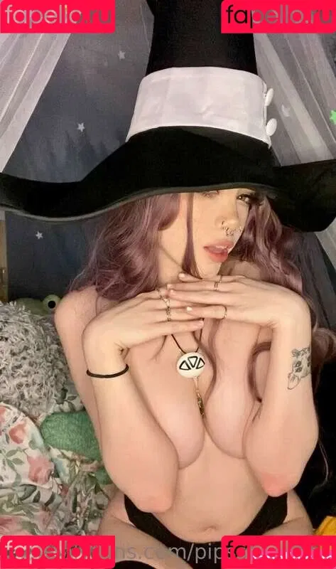 https: / pipssqueakss Onlyfans Photo Gallery 