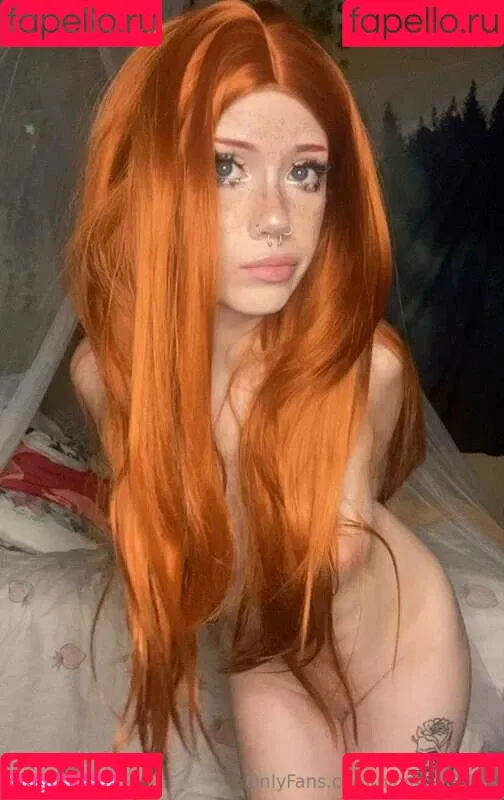 https: / pipssqueakss Onlyfans Photo Gallery 