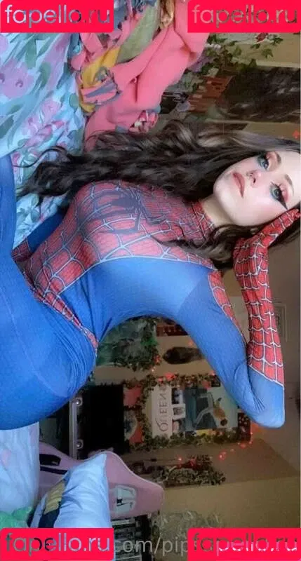 https: / pipssqueakss Onlyfans Photo Gallery 