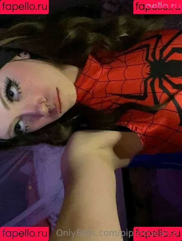 https: / pipssqueakss Onlyfans Photo Gallery 