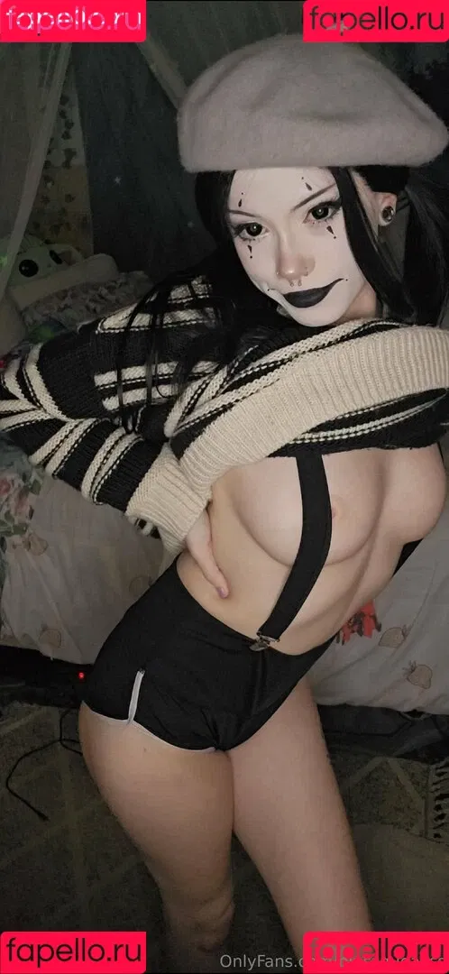 https: / pipssqueakss Onlyfans Photo Gallery 