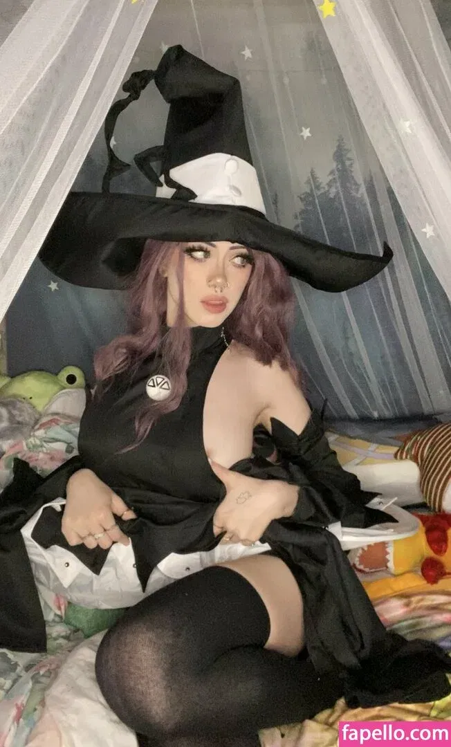 https: / pipssqueakss Onlyfans Photo Gallery 