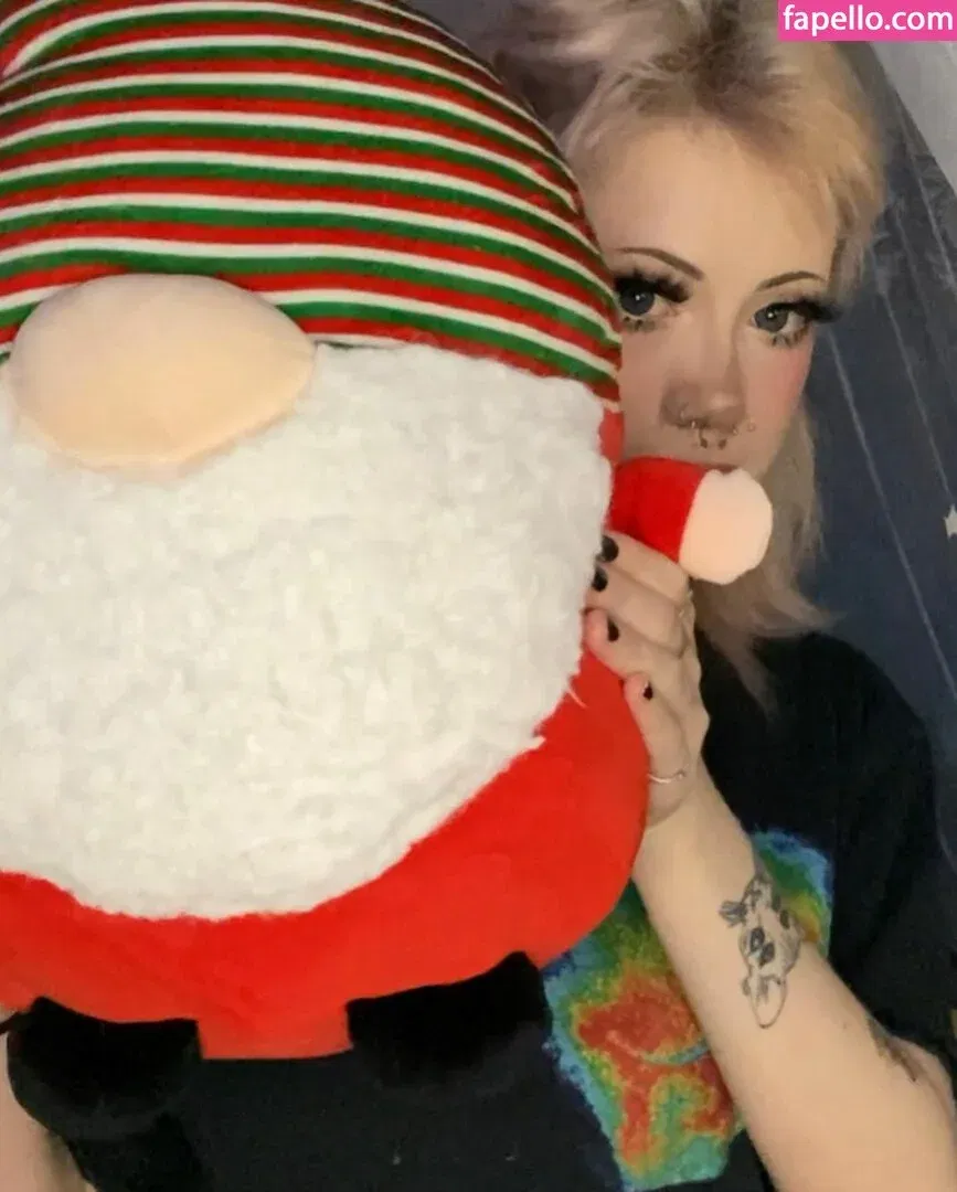 https: / pipssqueakss Onlyfans Photo Gallery 