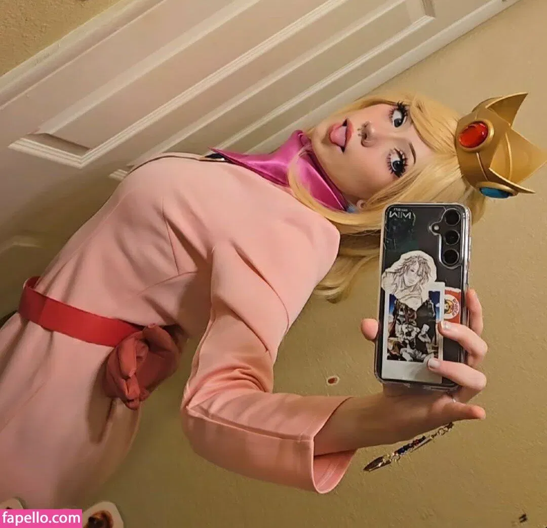 https: / pipssqueakss Onlyfans Photo Gallery 