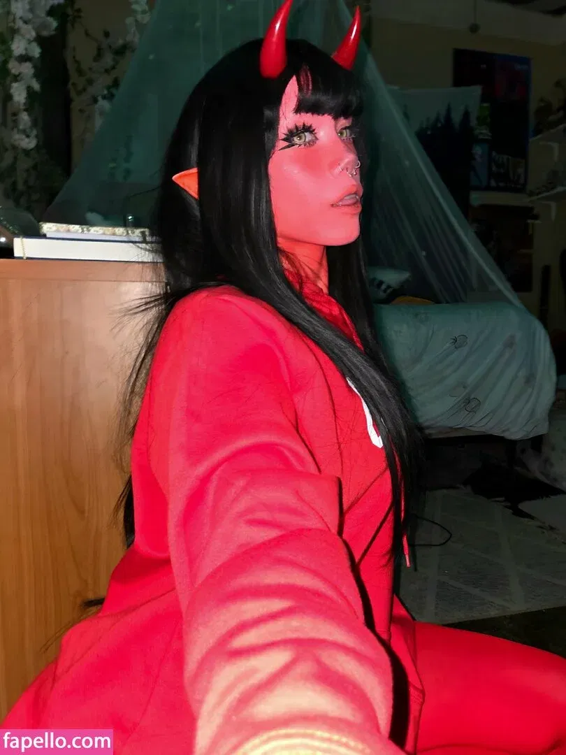 https: / pipssqueakss Onlyfans Photo Gallery 