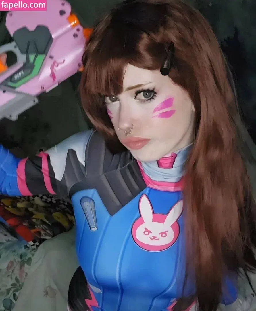 https: / pipssqueakss Onlyfans Photo Gallery 