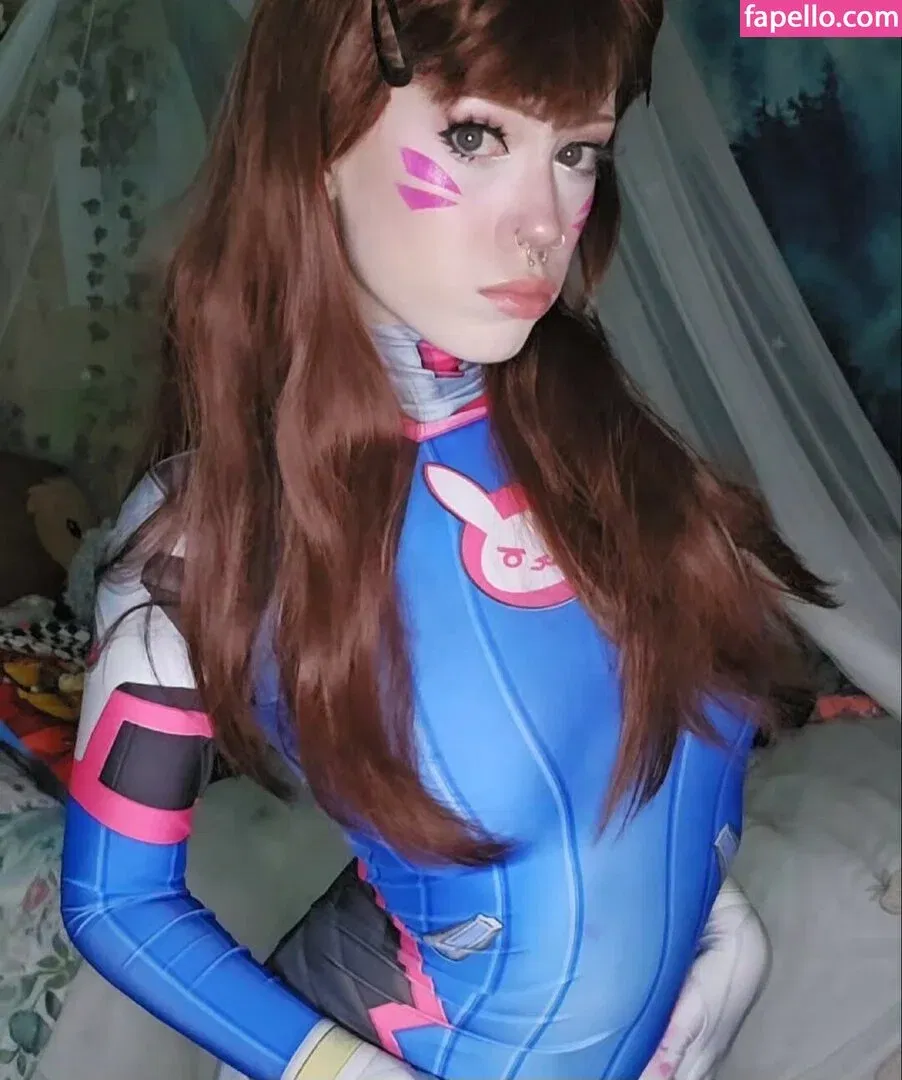 https: / pipssqueakss Onlyfans Photo Gallery 