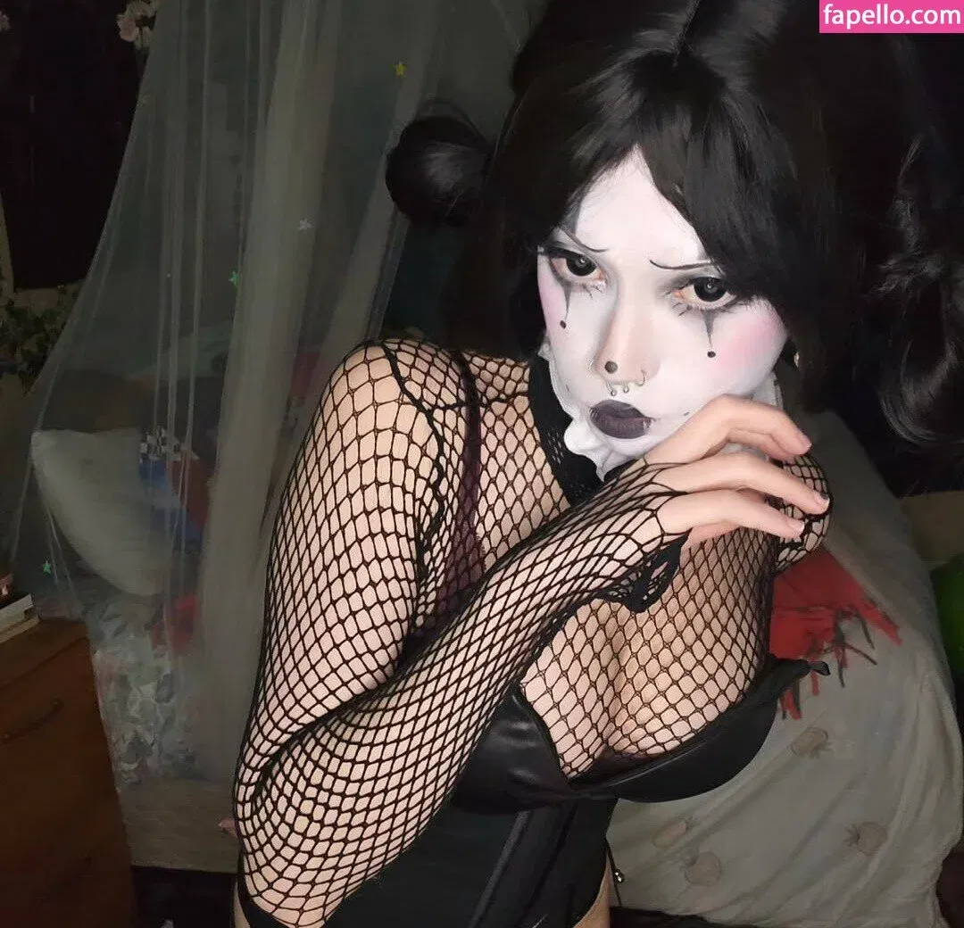 https: / pipssqueakss Onlyfans Photo Gallery 