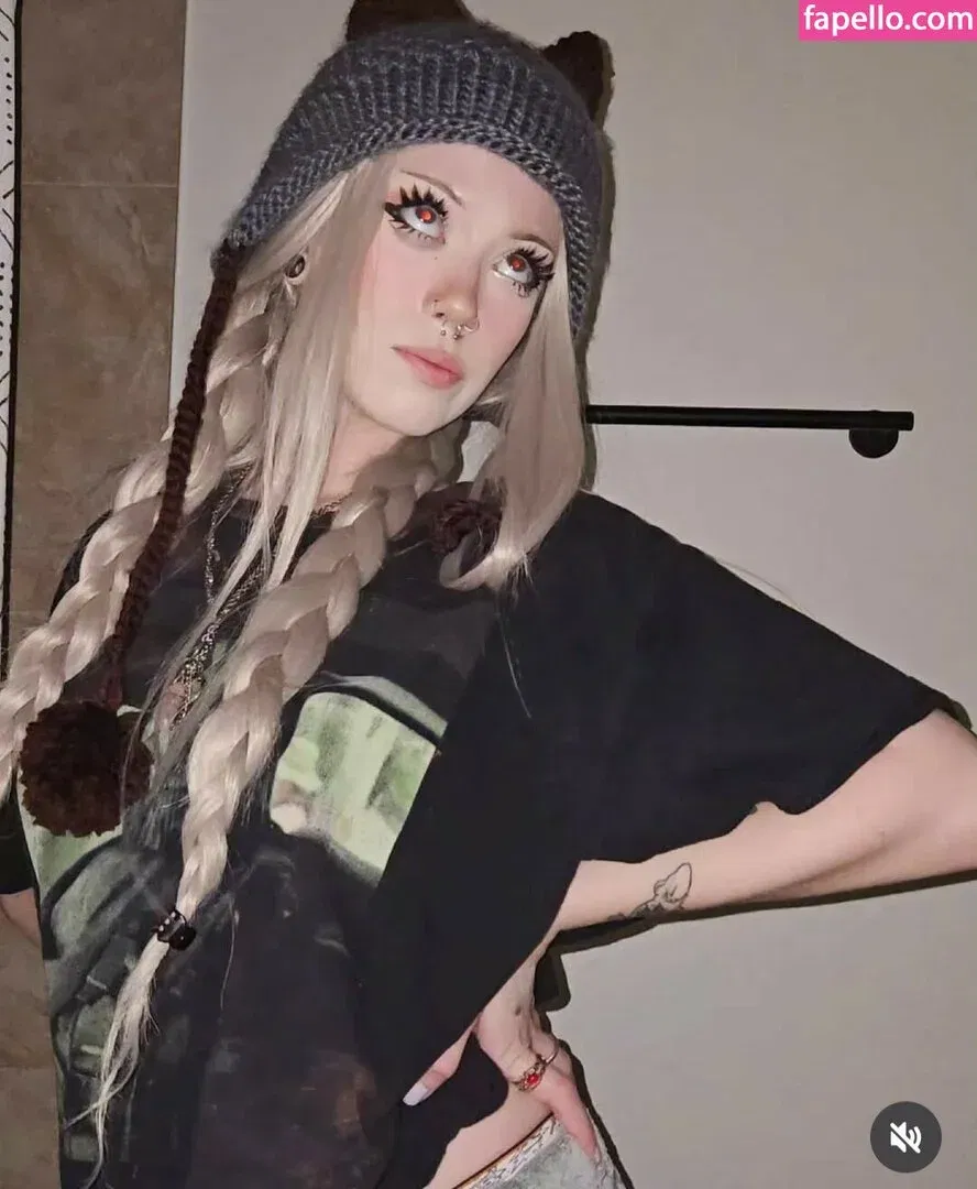 https: / pipssqueakss Onlyfans Photo Gallery 