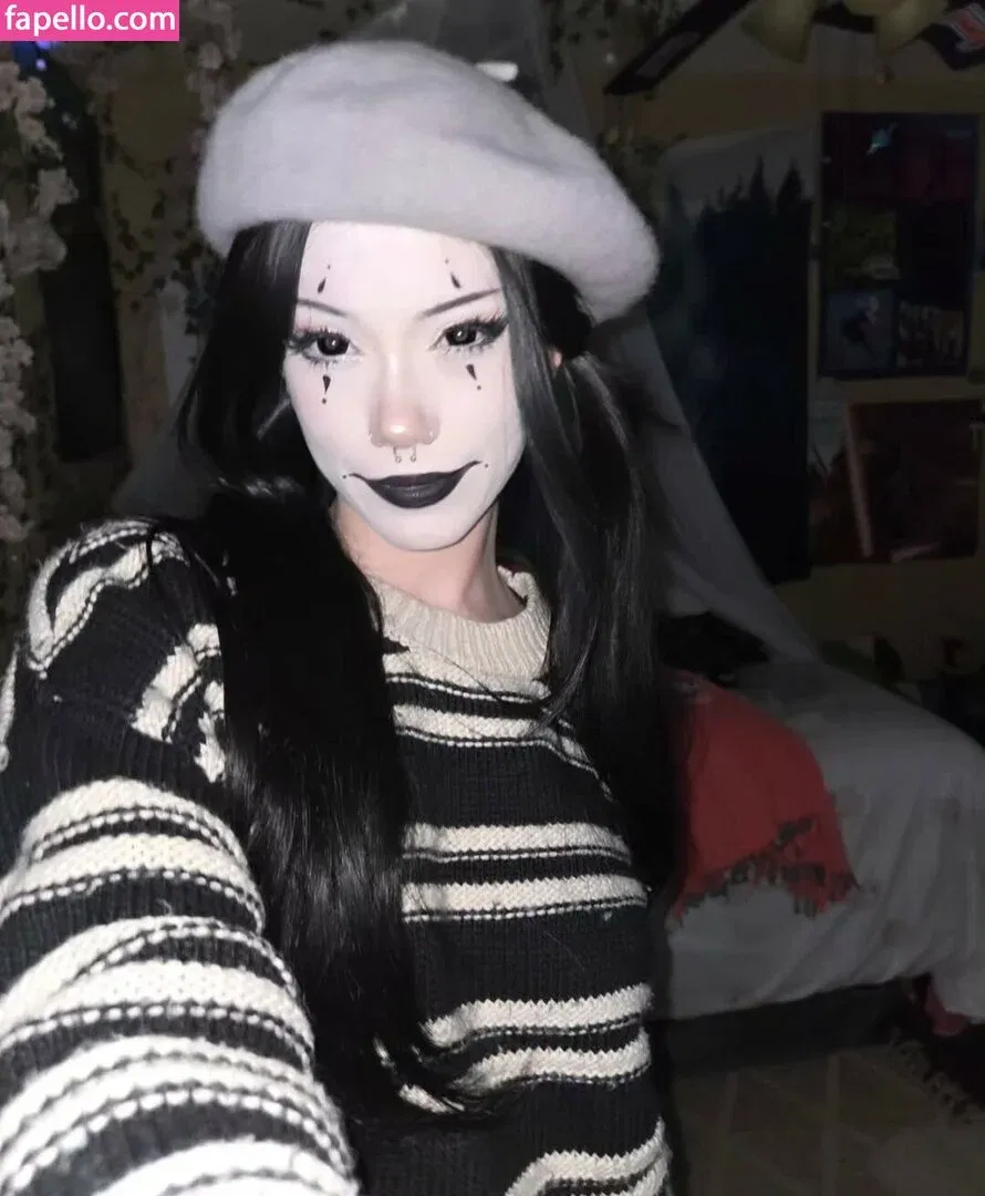 https: / pipssqueakss Onlyfans Photo Gallery 