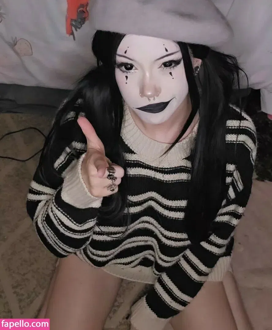 https: / pipssqueakss Onlyfans Photo Gallery 