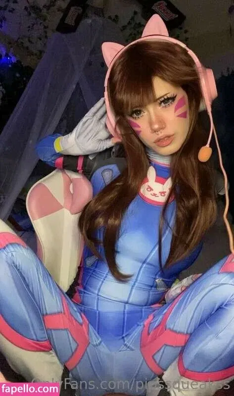 https: / pipssqueakss Onlyfans Photo Gallery 