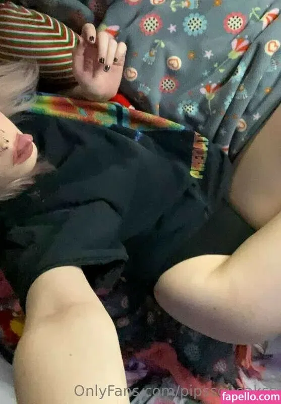 https: / pipssqueakss Onlyfans Photo Gallery 