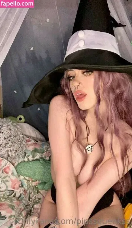 https: / pipssqueakss Onlyfans Photo Gallery 