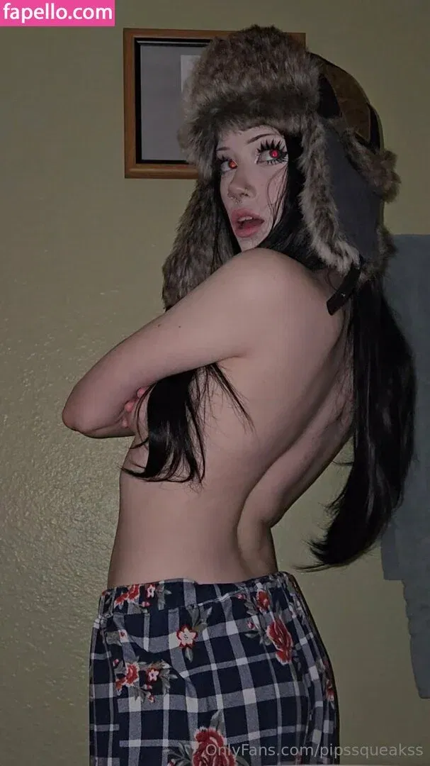 https: / pipssqueakss Onlyfans Photo Gallery 