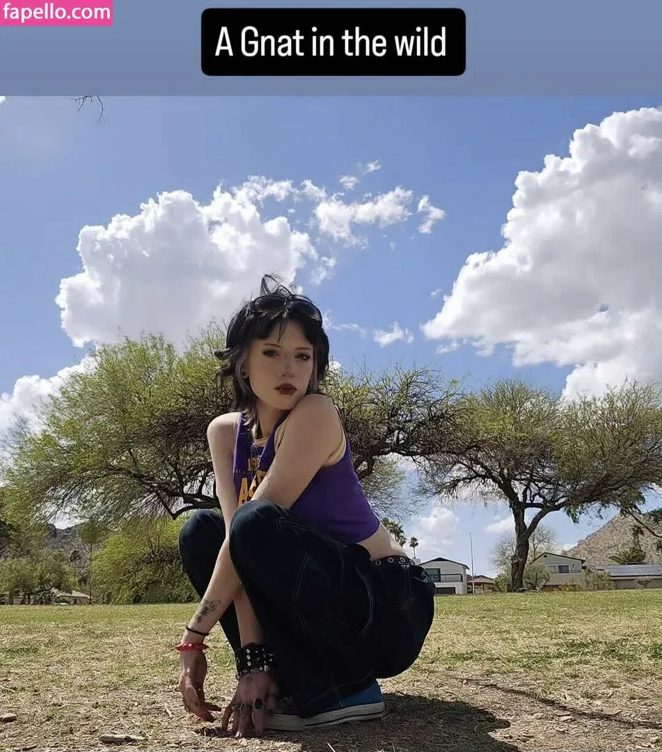 https: / pipssqueakss Onlyfans Photo Gallery 