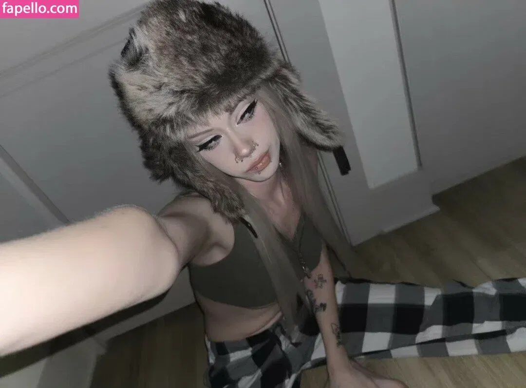 https: / pipssqueakss Onlyfans Photo Gallery 