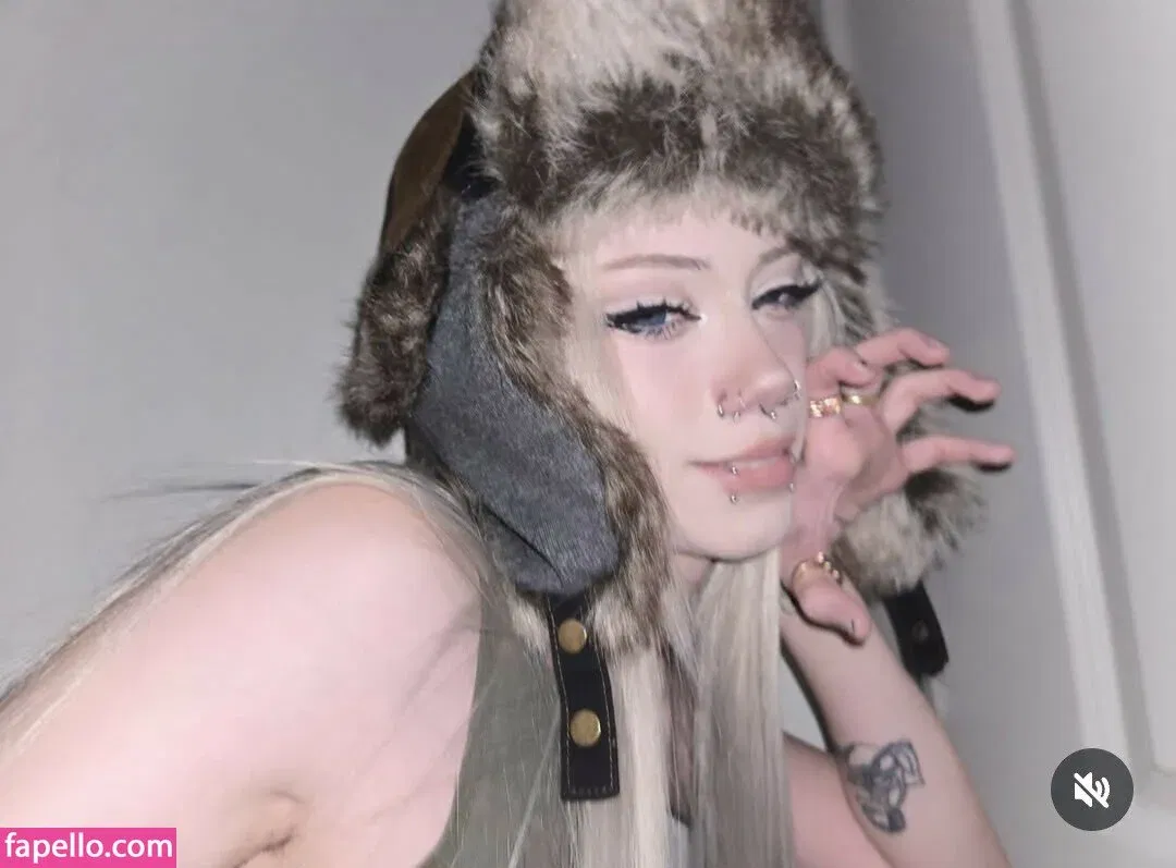 https: / pipssqueakss Onlyfans Photo Gallery 