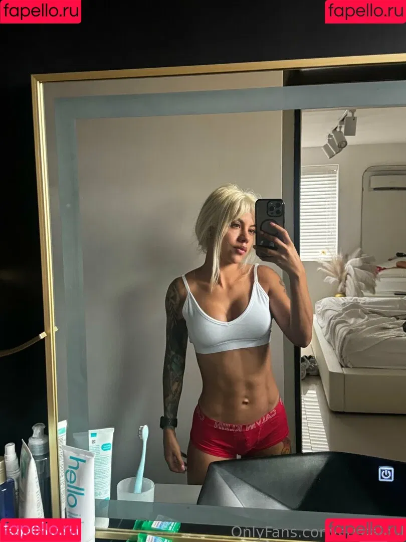 Cristalhill__ / PINKY PUSSYY / cristalhill / imcristaloficial_ Onlyfans Photo Gallery 