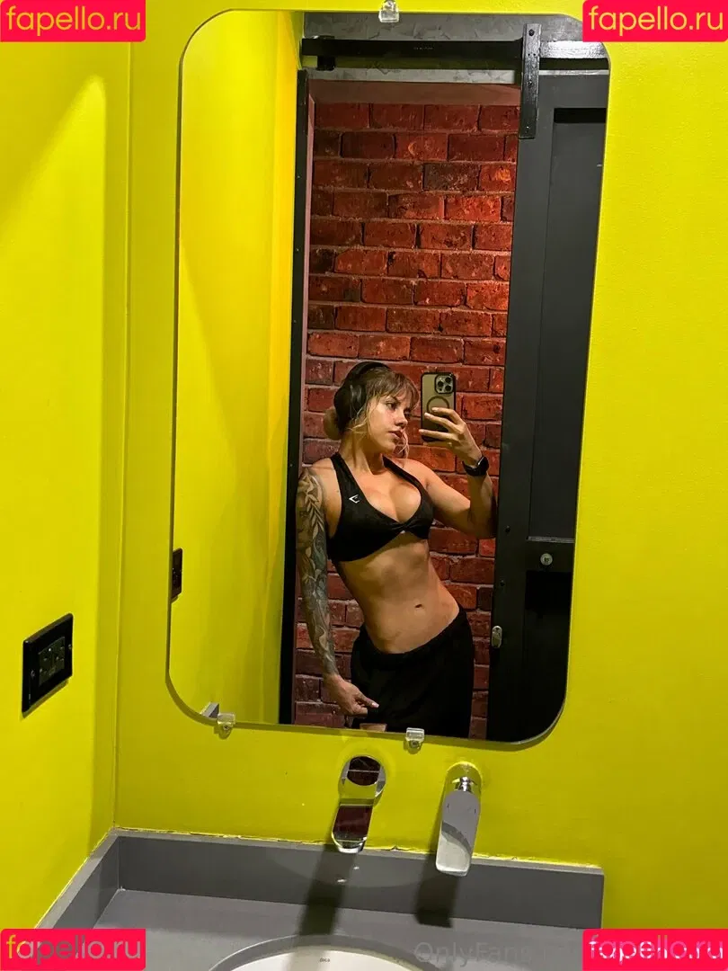Cristalhill__ / PINKY PUSSYY / cristalhill / imcristaloficial_ Onlyfans Photo Gallery 