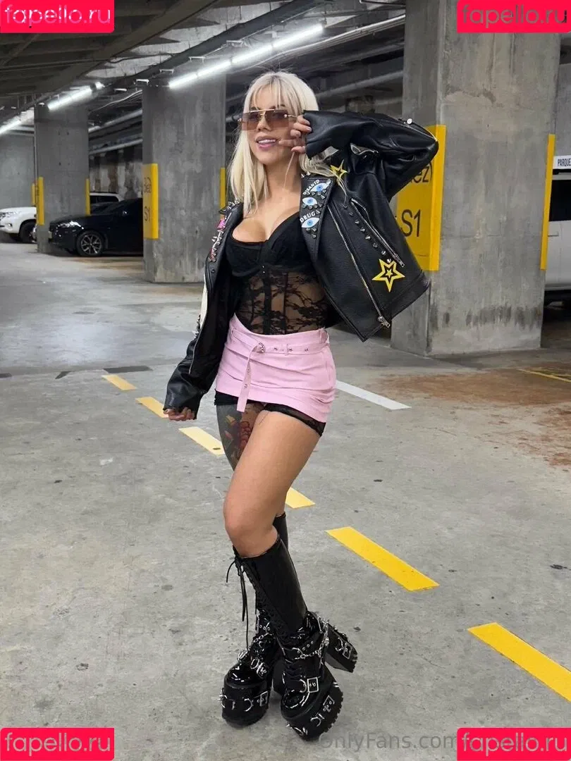 Cristalhill__ / PINKY PUSSYY / cristalhill / imcristaloficial_ Onlyfans Photo Gallery 
