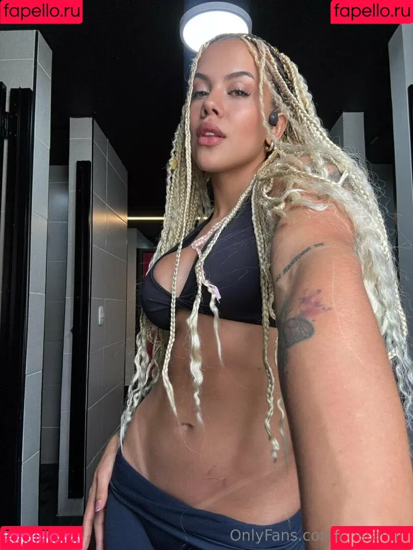 Cristalhill__ / PINKY PUSSYY / cristalhill / imcristaloficial_ Onlyfans Photo Gallery 