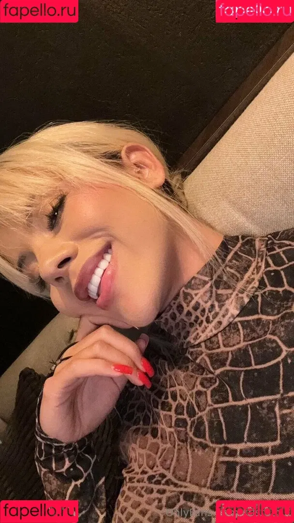 Cristalhill__ / PINKY PUSSYY / cristalhill / imcristaloficial_ Onlyfans Photo Gallery 