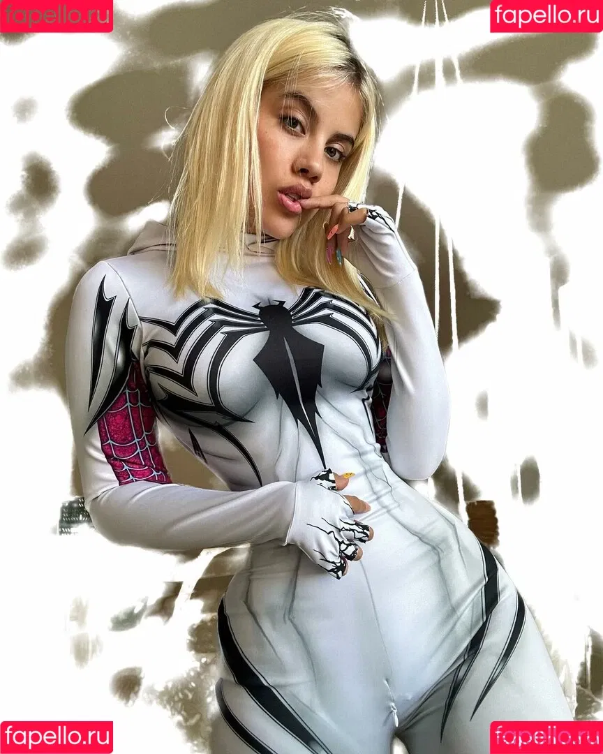 Cristalhill__ / PINKY PUSSYY / cristalhill / imcristaloficial_ Onlyfans Photo Gallery 