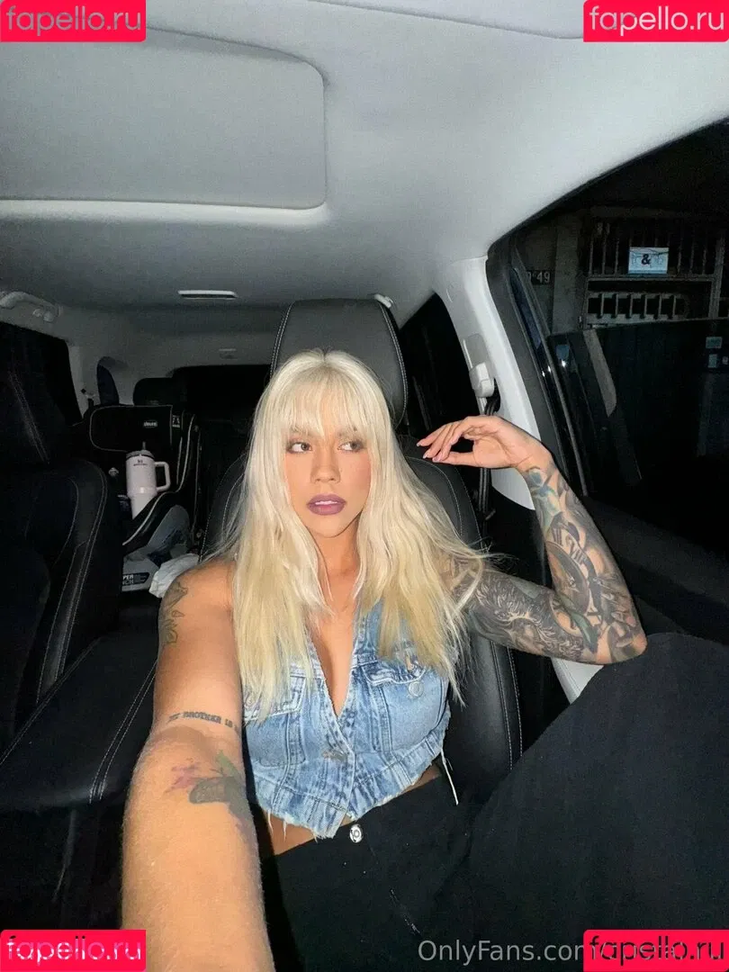 Cristalhill__ / PINKY PUSSYY / cristalhill / imcristaloficial_ Onlyfans Photo Gallery 