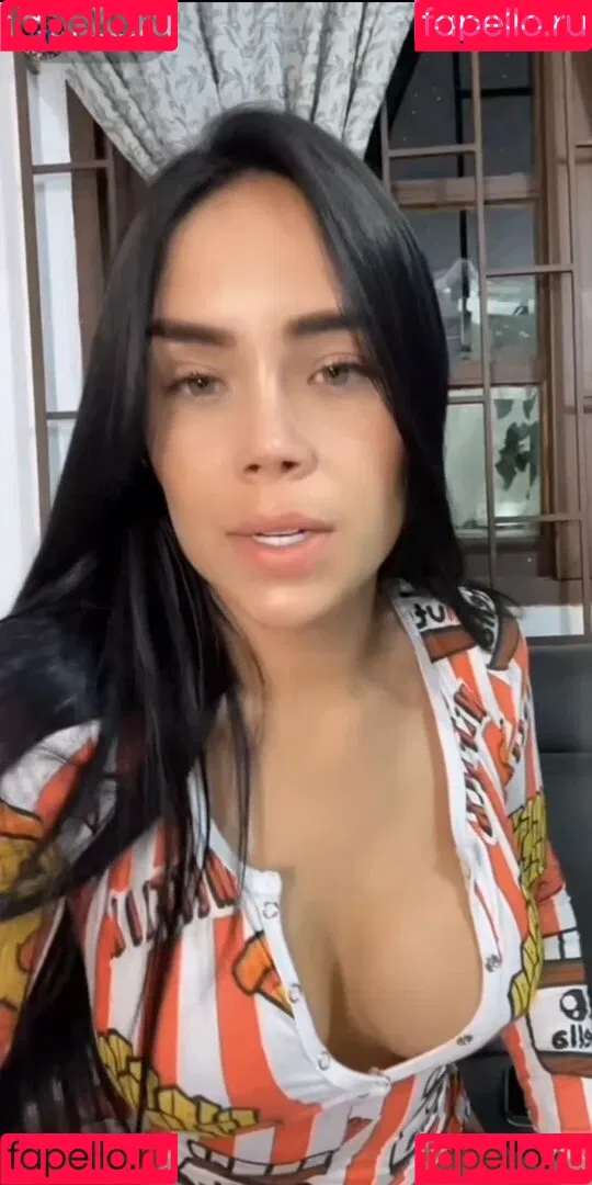 Elizabeth Lopez / lopezeli_l / lopezeli_only Onlyfans Photo Gallery 