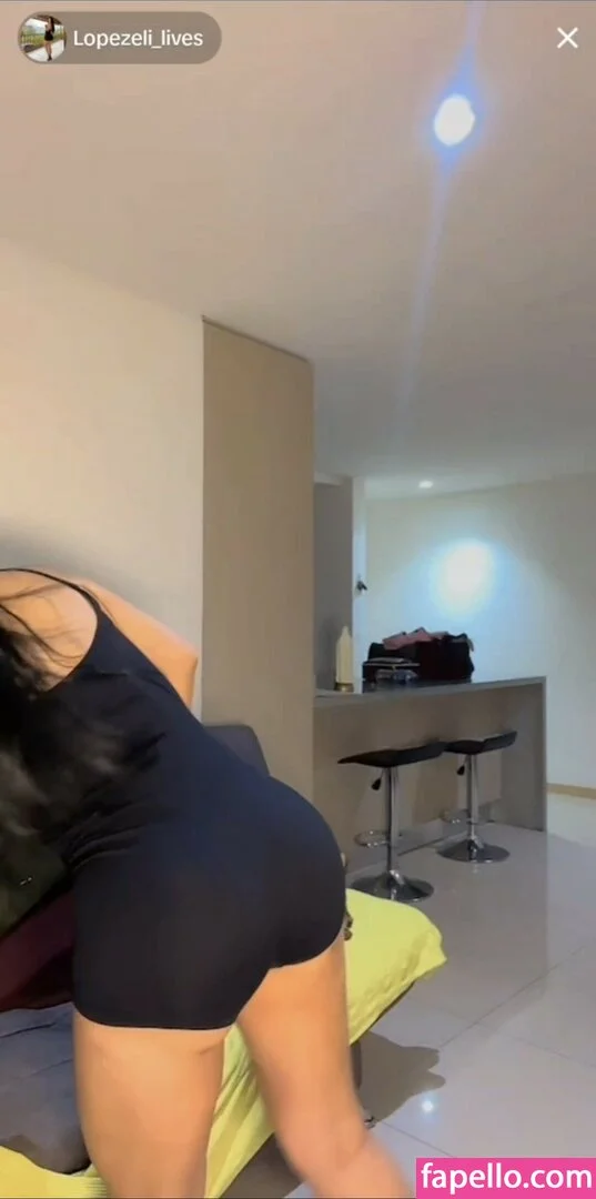 Elizabeth Lopez / lopezeli_l / lopezeli_only Onlyfans Photo Gallery 