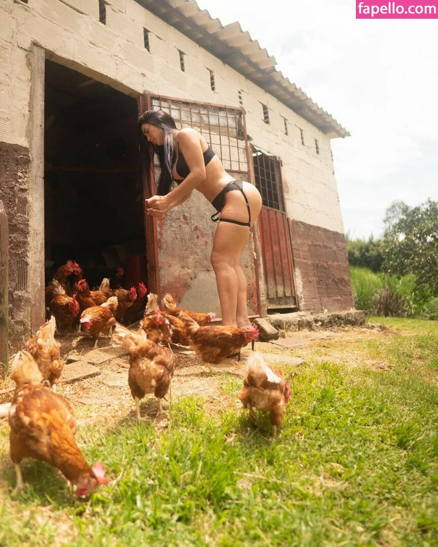 Elizabeth Lopez / lopezeli_l / lopezeli_only Onlyfans Photo Gallery 