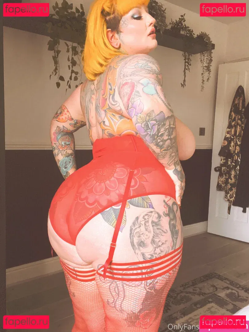 GaldaLou Onlyfans Photo Gallery 
