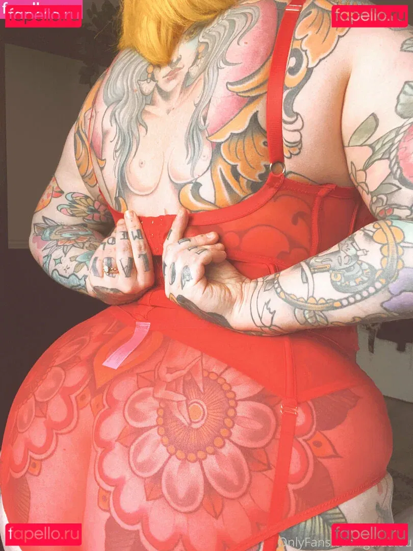 GaldaLou Onlyfans Photo Gallery 