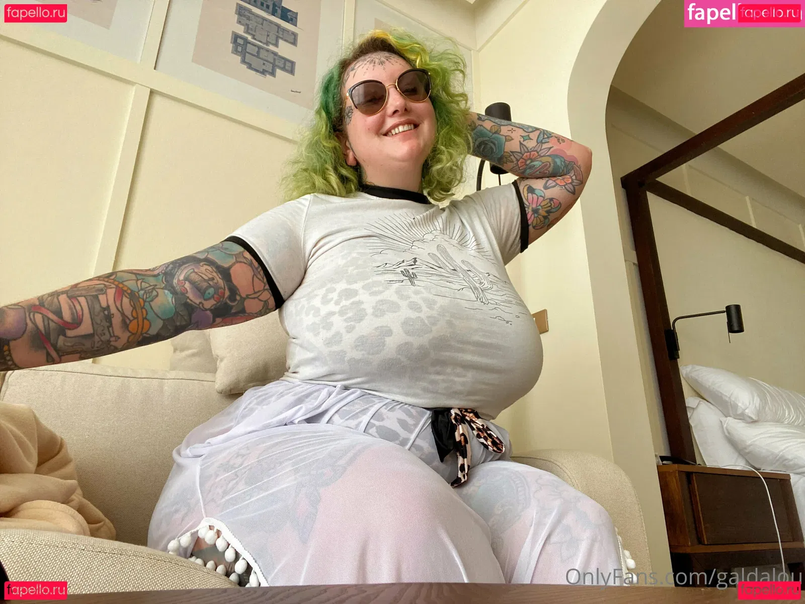 GaldaLou Onlyfans Photo Gallery 