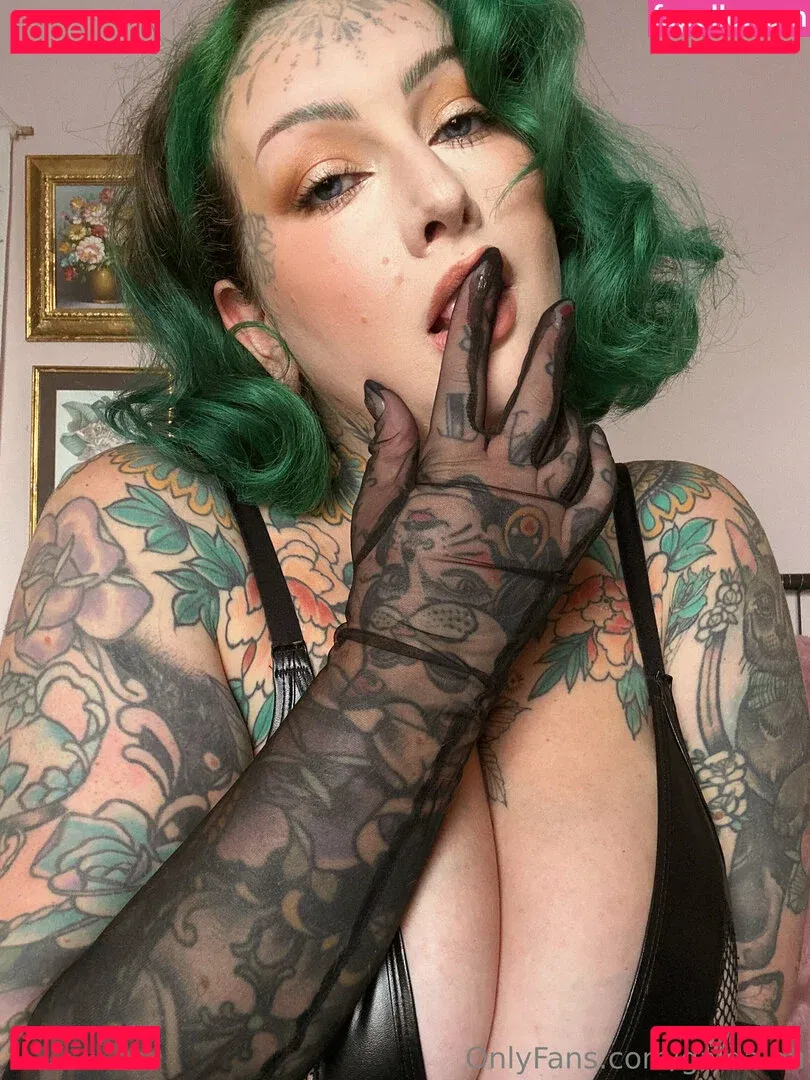 GaldaLou Onlyfans Photo Gallery 