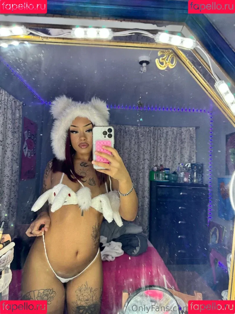 leiynaaxx / xxxleiyna Onlyfans Photo Gallery 