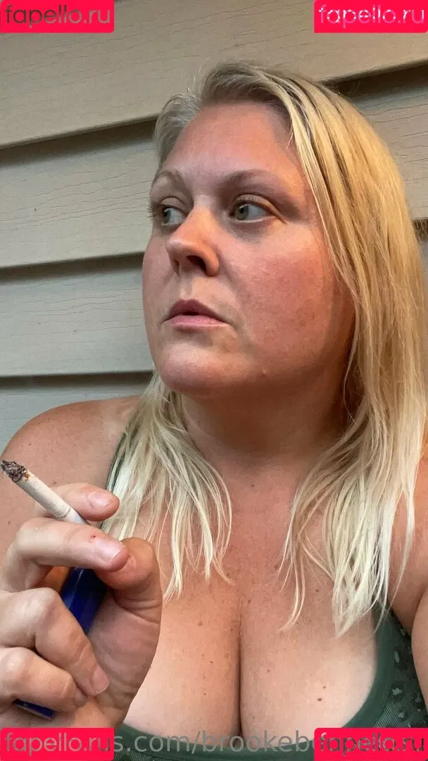 smokybrookeb / the_smokky_b Onlyfans Photo Gallery 