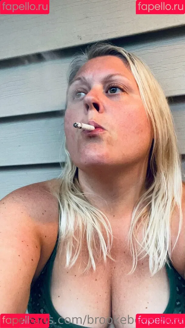 smokybrookeb / the_smokky_b Onlyfans Photo Gallery 