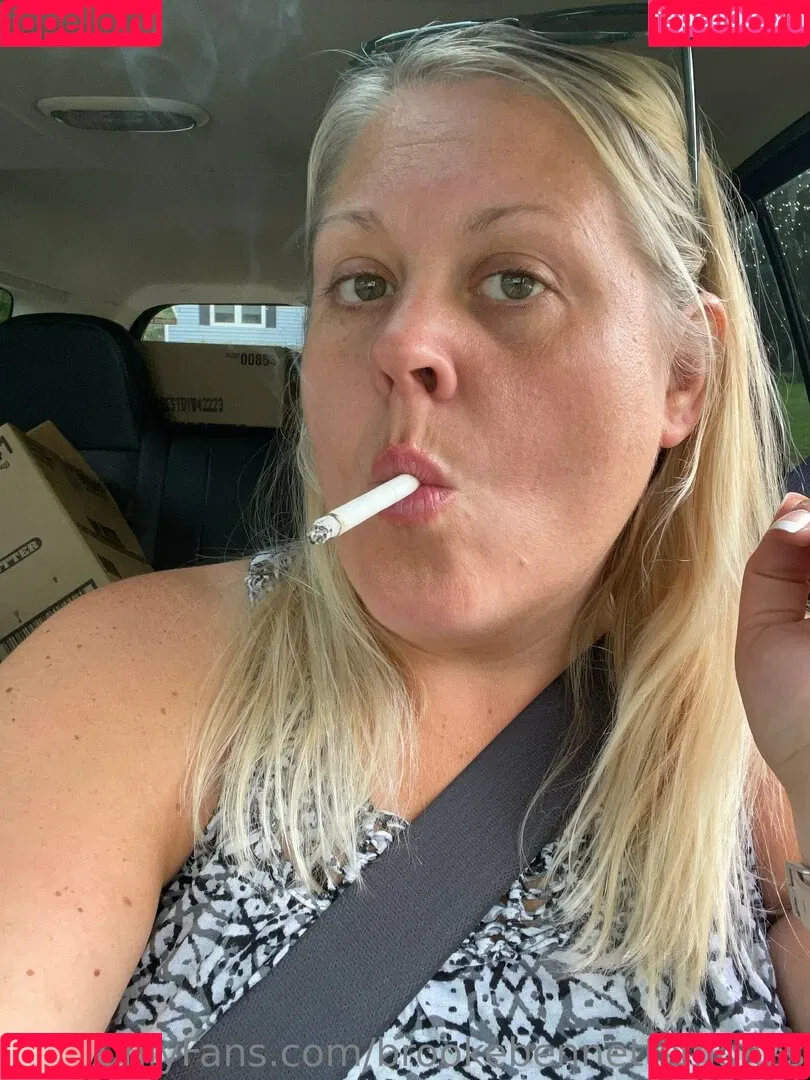 smokybrookeb / the_smokky_b Onlyfans Photo Gallery 