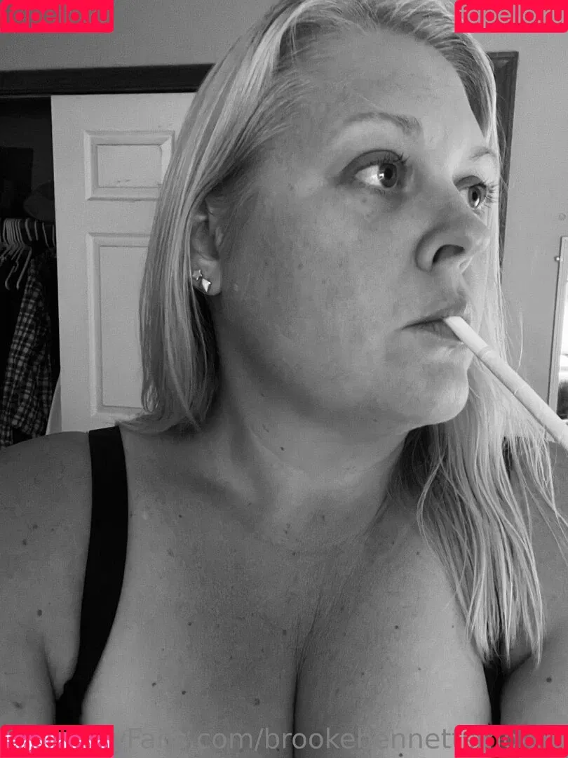 smokybrookeb / the_smokky_b Onlyfans Photo Gallery 