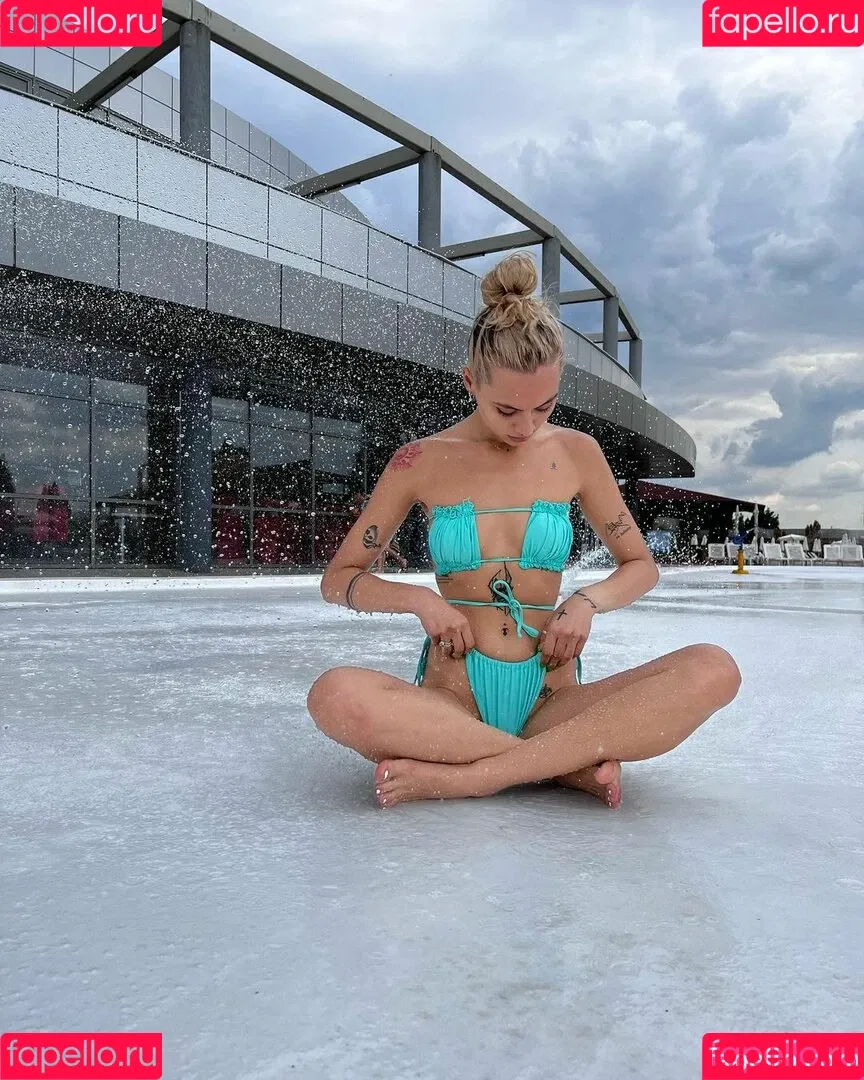 axalrnaed Onlyfans Photo Gallery 