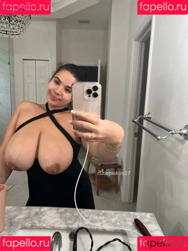 Cutie Pie / cutiepiekim / cutiepiekim27 / cutiepieseriesofficial Onlyfans Photo Gallery 
